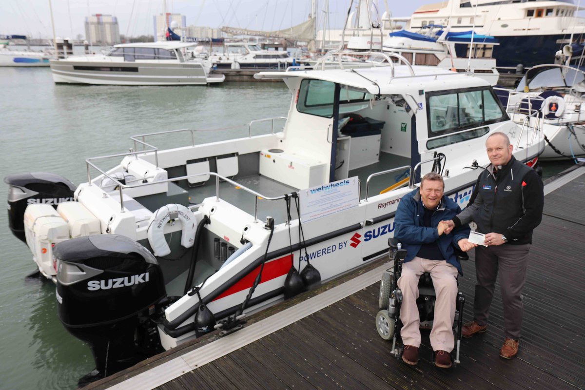 Was great to see our friends @wetwheelsfoundation &amp; <a href="/wetwheelssolent/">Wetwheels Solent</a> this week. We were thrilled to donate an additional £500 to them over and above our on-going support. Such a great cause: marine.suzuki.co.uk/news/wetwheels… #UltimateOutboards #wetwheels #accessibleboating #boatingforall
