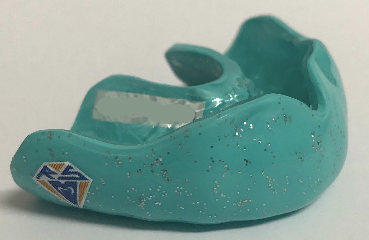 Turquoise glitter mouthguard leaving the lab today.

#protectingteeth #mouthguard #schoolhockeyplayer  #hockey #smile #stratforduponavon #dentallab #dentallaboratory #dentaltechnician