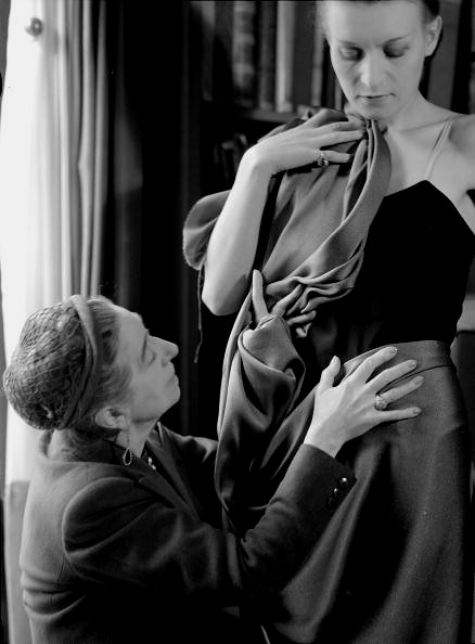 cdluxe's tweet photo. 25 femmes au panthéon de la mode https://t.co/CPaHMSUDq0 https://t.co/xaAGGpXzA9