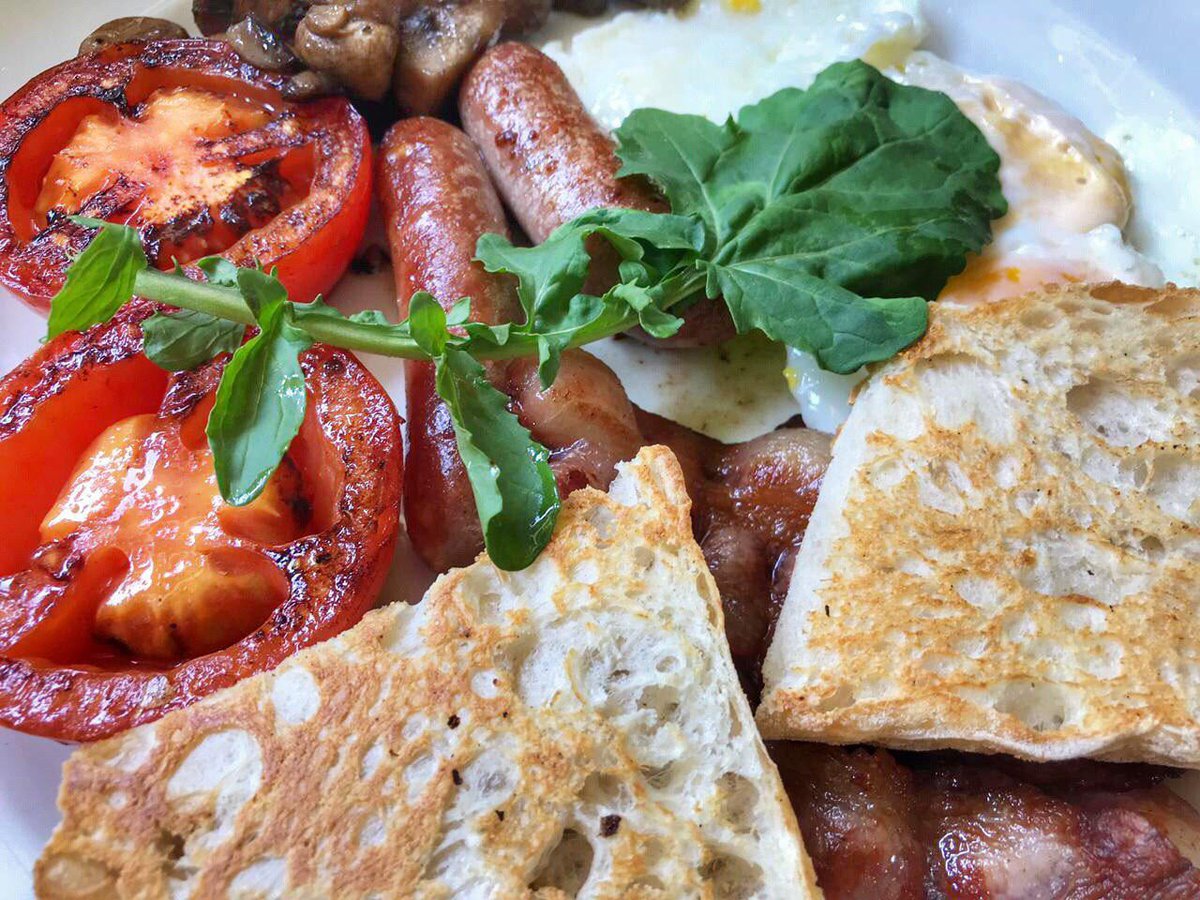 happilylaughter's tweet photo. And we are open! 😍 Come and join us for a delicious bite to eat this weekend, whilst the younger ones enjoy the playground! ☀️🍴🍷
#HappilyEverLaugher #Bedfordview #FamilyRestaurant #FullyLicenced #JoziRestaurants https://t.co/20xrdgZJqU
