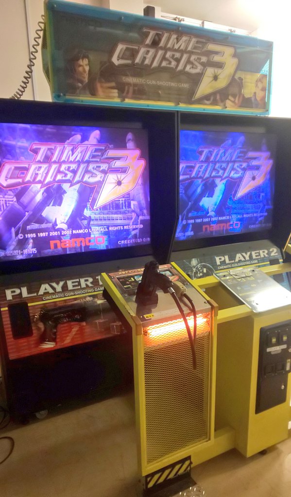 セブンズ ﾖｰｸﾀｳﾝ結城内ｶﾞﾝｼｭｰｹﾞｰﾑｺｰﾅｰ設置機械の修理を行いました ﾀｲﾑｸﾗｲｼｽ3 2p側基板を交換し一先ず稼働しました ｶﾞﾝｺﾝ不良なのですぐには遊べませんが In ﾀｲﾄｰオペレーションサンダーボルト T Co Jeuzpnmk90 T Co Alzaq2liiq Twitter