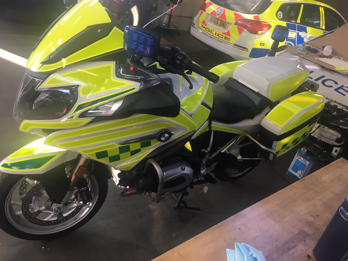 DocBike_Northnt's tweet photo. Very excited today to witness the transition of this BMW R1200RT from Northants Police Bike to Northants DocBike today in preparation for the forthcoming launch planned for later this month. https://t.co/HYEDl3UYNW