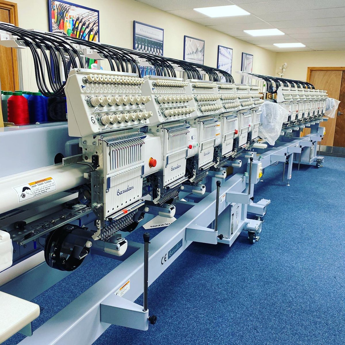 BarudanUK's tweet image. #Barudan #multihead #embroiderymachines #showready lined up &amp;amp; waiting to be delivered to the NEC #birmingham for the fabulous @printwearandpromotion show. We will be exhibiting on stand J60 P&amp;amp;P LIVE! 2020 show dates

Sunday 19 – Tuesday 21st January. Who’s coming?