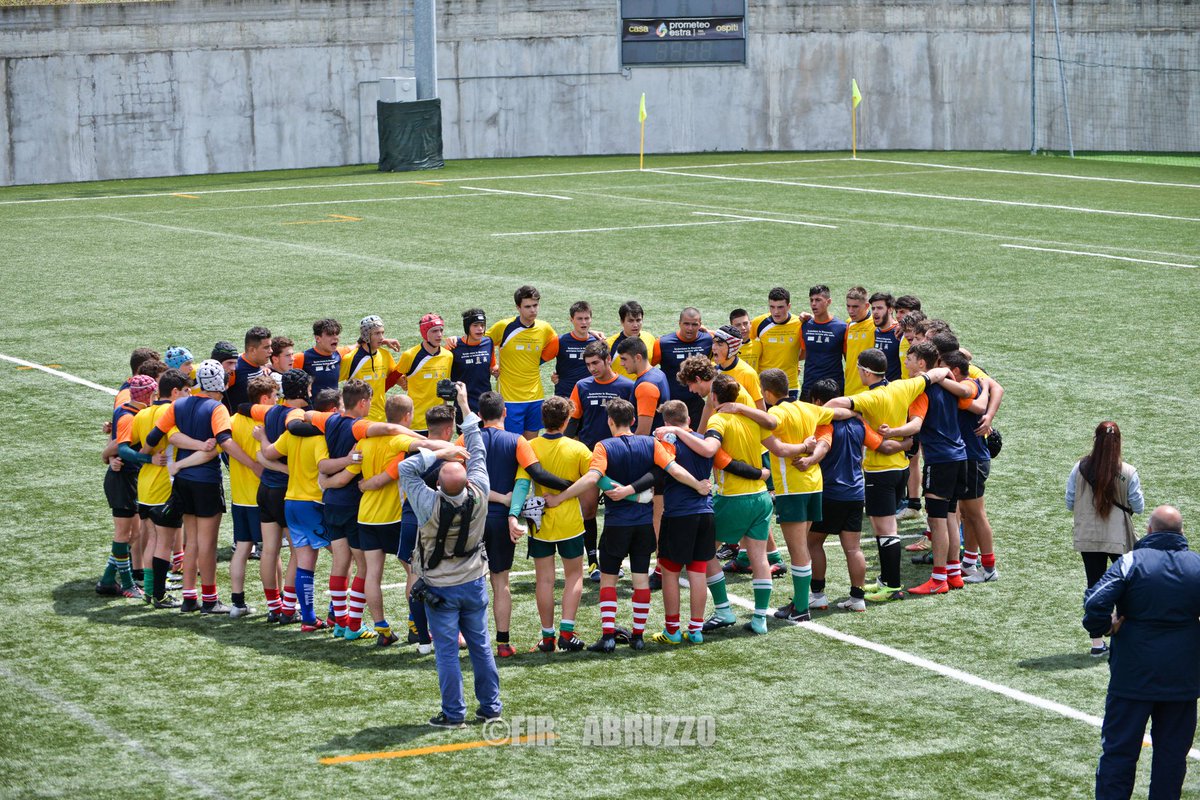 firabruzzo's tweet photo. 📌 Il tecnico di categoria Hostie ha convocato 50 giovani atleti provenienti da #Avezzano Rugby, @PescaraRugby , @PolAQRugby, @paganica_rugby, @rugbyexperience e #Sambuceto Rugby

Qui: https://t.co/Fav9RU9Y39

#RugbyAbruzzo #Abruzzovale #rugby #Abruzzo https://t.co/waRg28mEFR