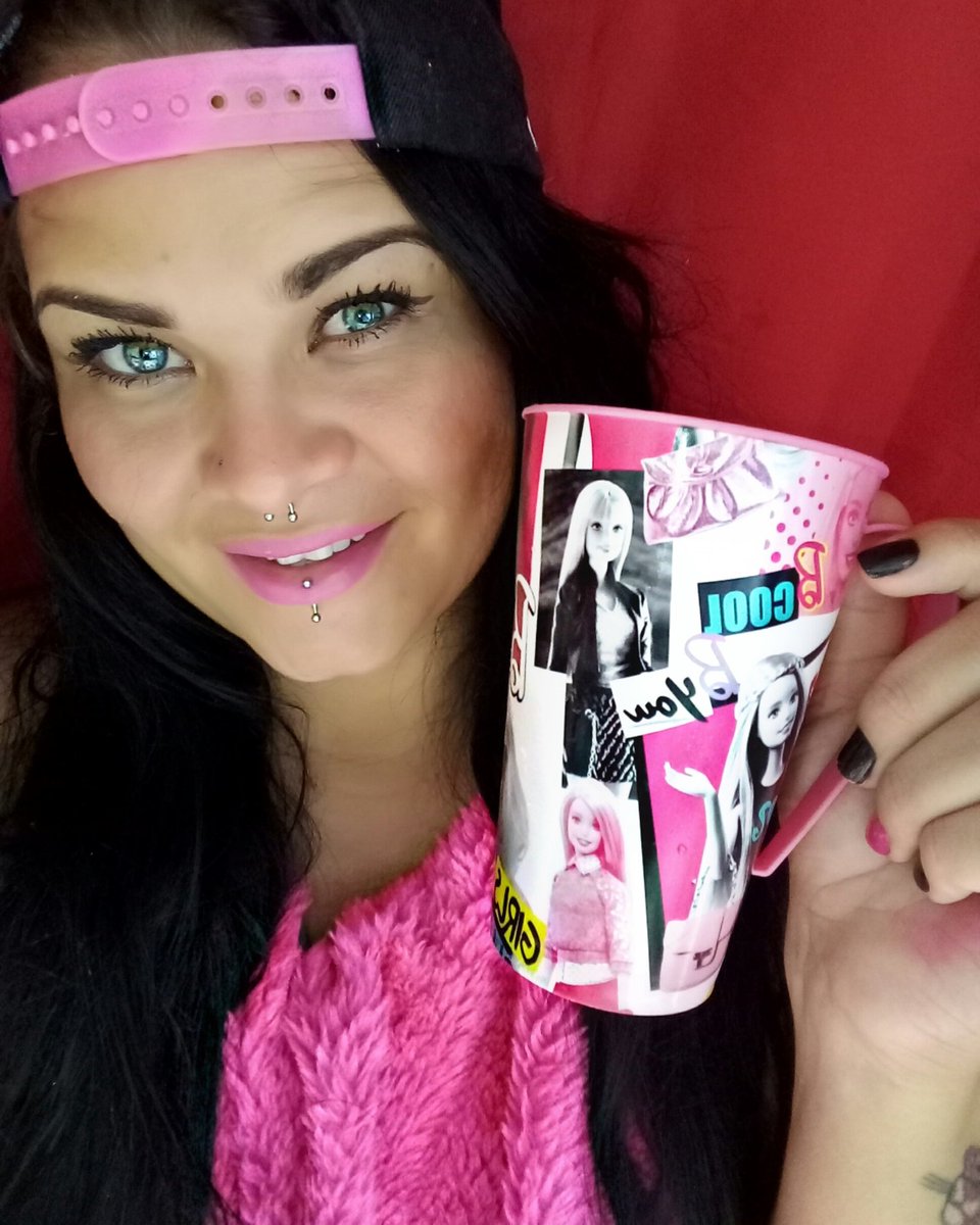 BezerraDarling's tweet photo. #SextaDetremuraSDV
#SextaVingadoresSDV
#SextaLiberdadeNoSDV
#SextaIrmandadeSDV
#SextaEsquadraoSDV
#SextaLucifansSDV
#SextaDeToalha
#SextaVanGuardaSDV
#SextaEliteDoSDV
#Sextei
#SextaDasMiglesSDV
#SextaSDV
#Sextadatoalha
#Sextanormal https://t.co/pJ6pqE96bT
