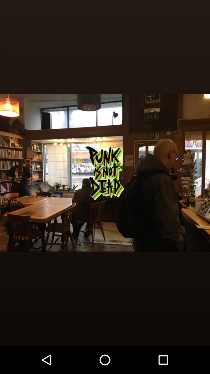 client_culture's tweet image. Felt immensely inspired in #Brighton, talking about #Mayflower with radical , feminist perspectives in bookshops and cultural hubs. It's a history of the #UK Find #clientculture at  
@cowleyclub
 and @feministbookshop to read and support the readdressing the #Mayflower400