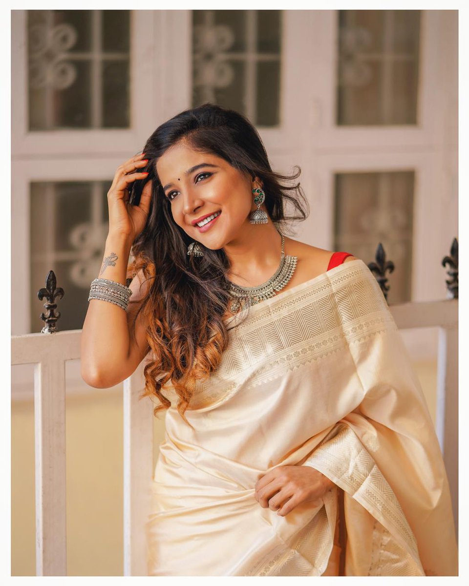 ssakshiagarwal's tweet photo. A Garden of Love can grow based on how kind you are to others 🌸 https://t.co/j3NwLWblZx