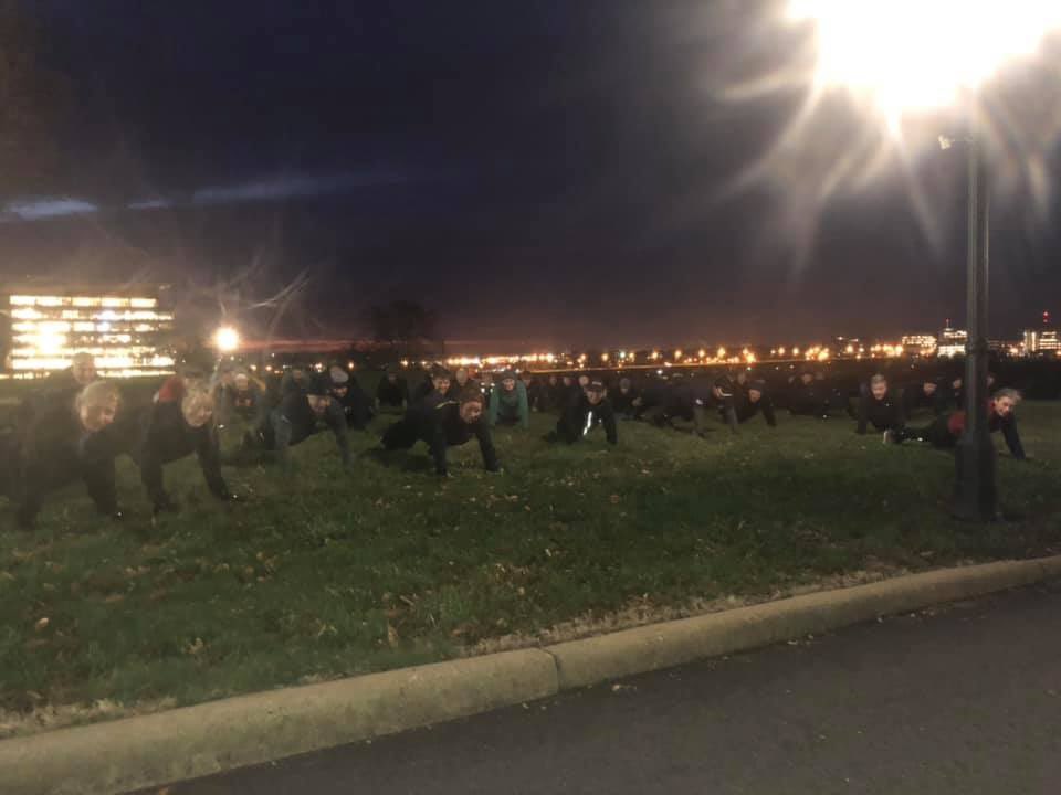 SEAL Team PT Fitness Instructor Ryan Keener led a great workout this morning in Richmond (Virginia) Hooyah Team!