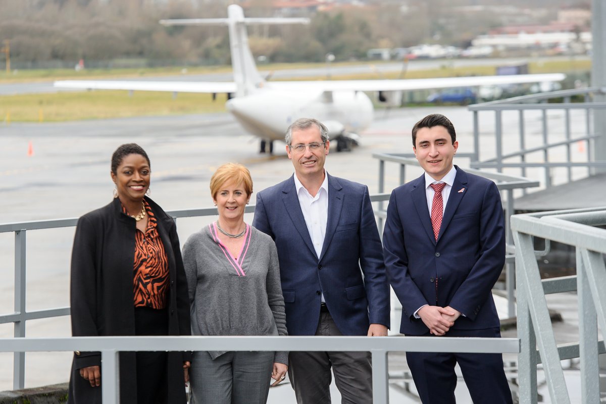 arantxa_tapia's tweet photo. ✈Tras cerrar un 2019 muy positivo, #Ortzibia pretende crecer más en 2020. 🛫📈 El aeropuerto de Hondarribia-SS ha tenido un importante crecimiento en 2019 cerrando el año por encima de los 315.000 pasajer@s, cifras que no se alcanzaban desde hace 10 años➡️https://t.co/bCGbV9Xo5R https://t.co/NjebpsQqw7
