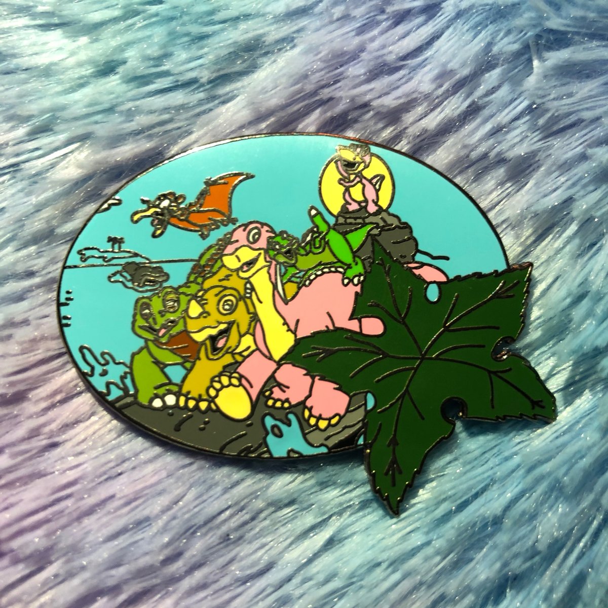 Starr_Corp's tweet photo. Hello Flash Back.⠀
.⠀
My beautiful Land Before Time Inspired Pin.⠀
.⠀
This was my first Pin to completely sell out! ⠀
⠀
It was an amazing feeling when i sent out the last package <3⠀ https://t.co/428VJdRMN8