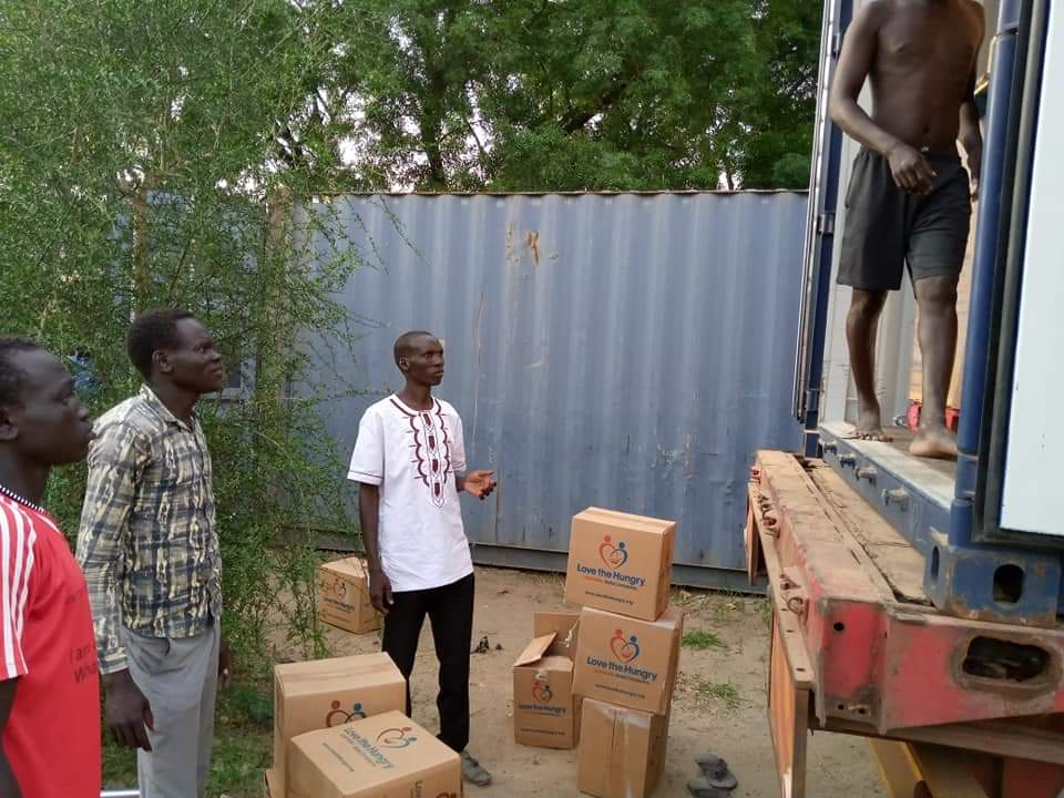SOSinternationl's tweet photo. Last fall, we worked with John Deng Ater from Nile Orphan Care to provide medical supplies for a pop-up clinic in Juba, South Sudan. John will be in the US next week to plan the construction of a clinic in Juba that will provide care for his community! https://t.co/CoKzn44rU3
