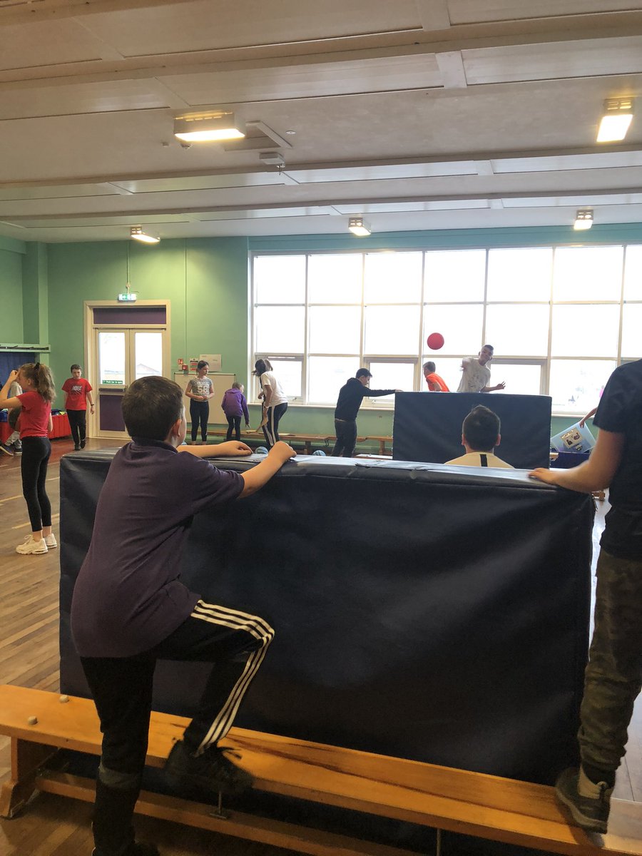 beanxmissrisk's tweet photo. 2. In PE today P7 led their own learning and created a new team game. We saw lots of creativity, team work and heard great explanations. #BPSPupilLedLearning #BPSHWB @beanxmrsedwards https://t.co/mGfTSv1wLr