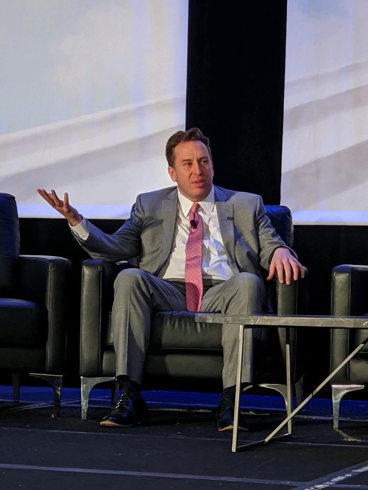JoanneLoethenMD's tweet photo. How many times have you adjusted how you prescribe a medication because of how much it was going to cost a patient? Universal nods across the room at the #StateAdvocacySummit as @GeneRansom talks about Rx drug prices. @AmerMedicalAssn https://t.co/DWwvoCkP33