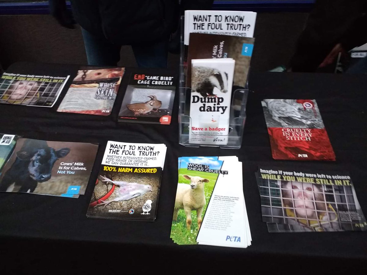 SuffolkActivism's tweet photo. Last Sunday we were in Bury St. Edmunds for an AR demo in memory of all animals killed in 2019. This enabled us to expose the various industries that exploit and kill animals. https://t.co/gWRd7PphPF