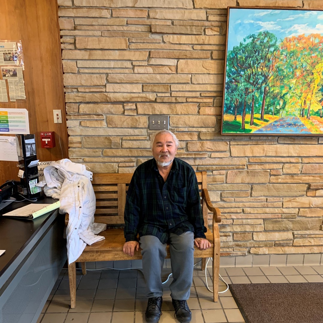 Passageway_Iowa's tweet photo. Here is one of the members of Passageway, waiting for the morning meeting to start. #mentalhealth #passageway https://t.co/bFFdOsAzu4