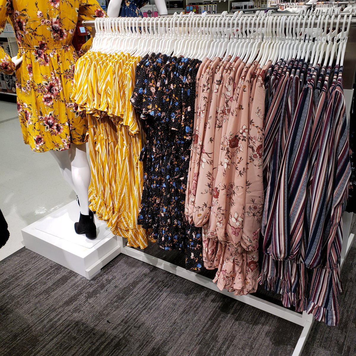 EricjTarget's tweet image. Standards in T1374 looking good!! 
Way to go team ! @target_marcy  @Puneet_Math @phillypoe