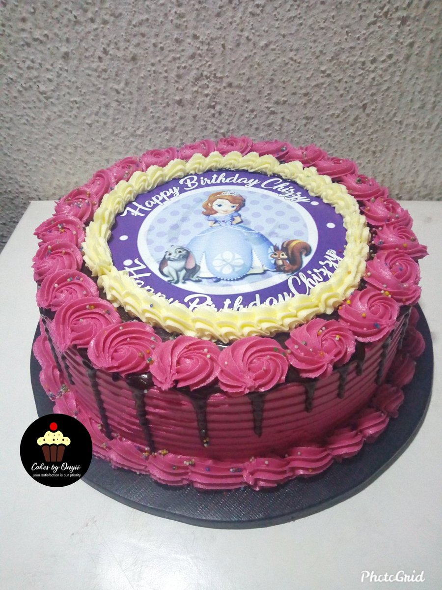 orji_ugoo's tweet photo. Come and buy what I'm selling. I'm a proud baker ☺ cake of all type for all occasion, I'm your cake plug for that.
#FridayMotivation #lifeisgood #megexit #FridayThoughts #savefpbstudents #RareOutNow #bakerbyprofession #cakedesignertobad 
Pls RT my client might be on your TL https://t.co/JLxO34oS2B