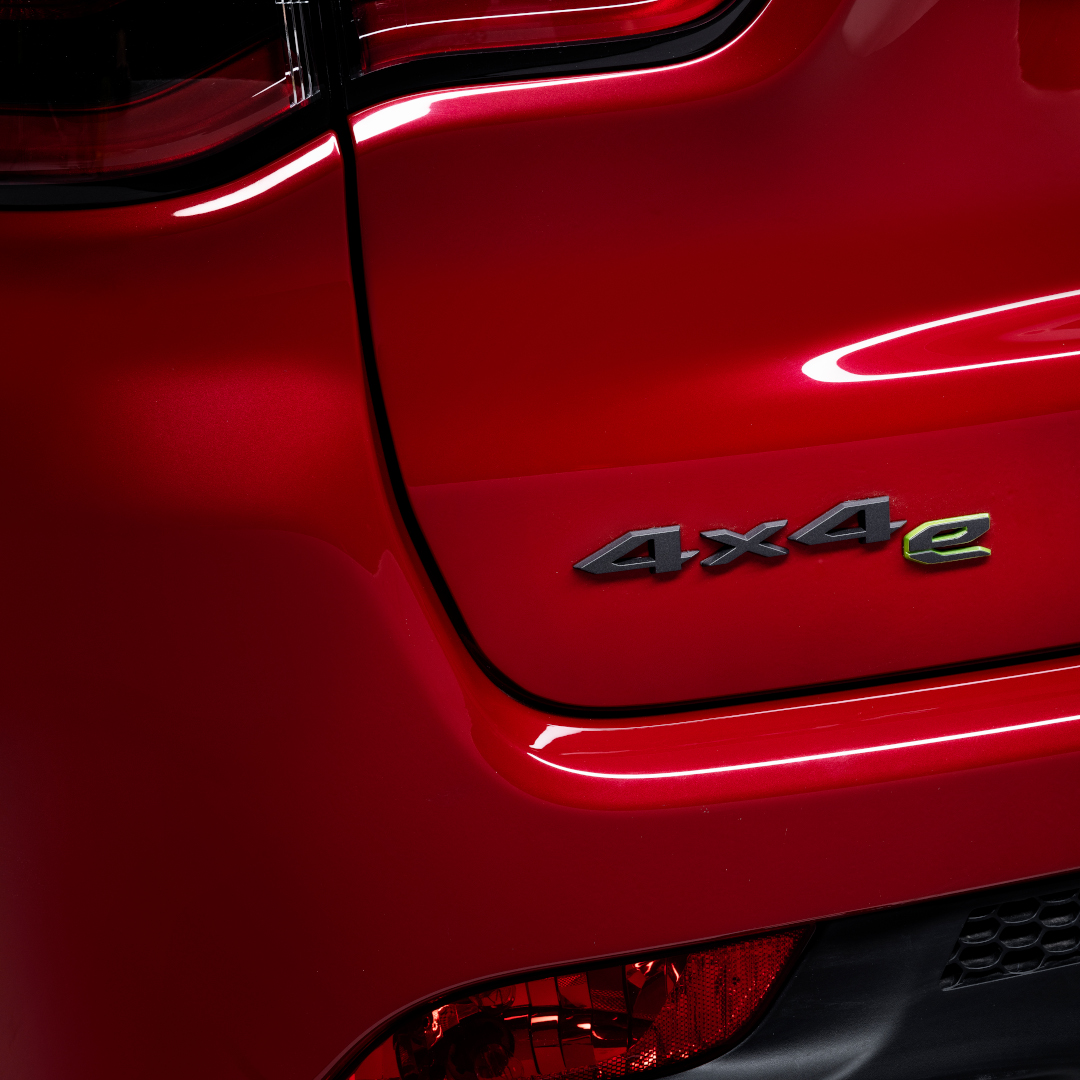 fcalatam's tweet photo. A FCA apresenta na CES três Veículos Elétricos Híbridos plug-in com o novo emblema Jeep 4xe e conceitos Airflow Vision e Fiat Concept Centoventi. Tá demais!
#CES2020 #FCA #PHEV #Jeep4xe #AirflowVision #UX #FiatConceptCentoventi https://t.co/MLUr8ms4fD