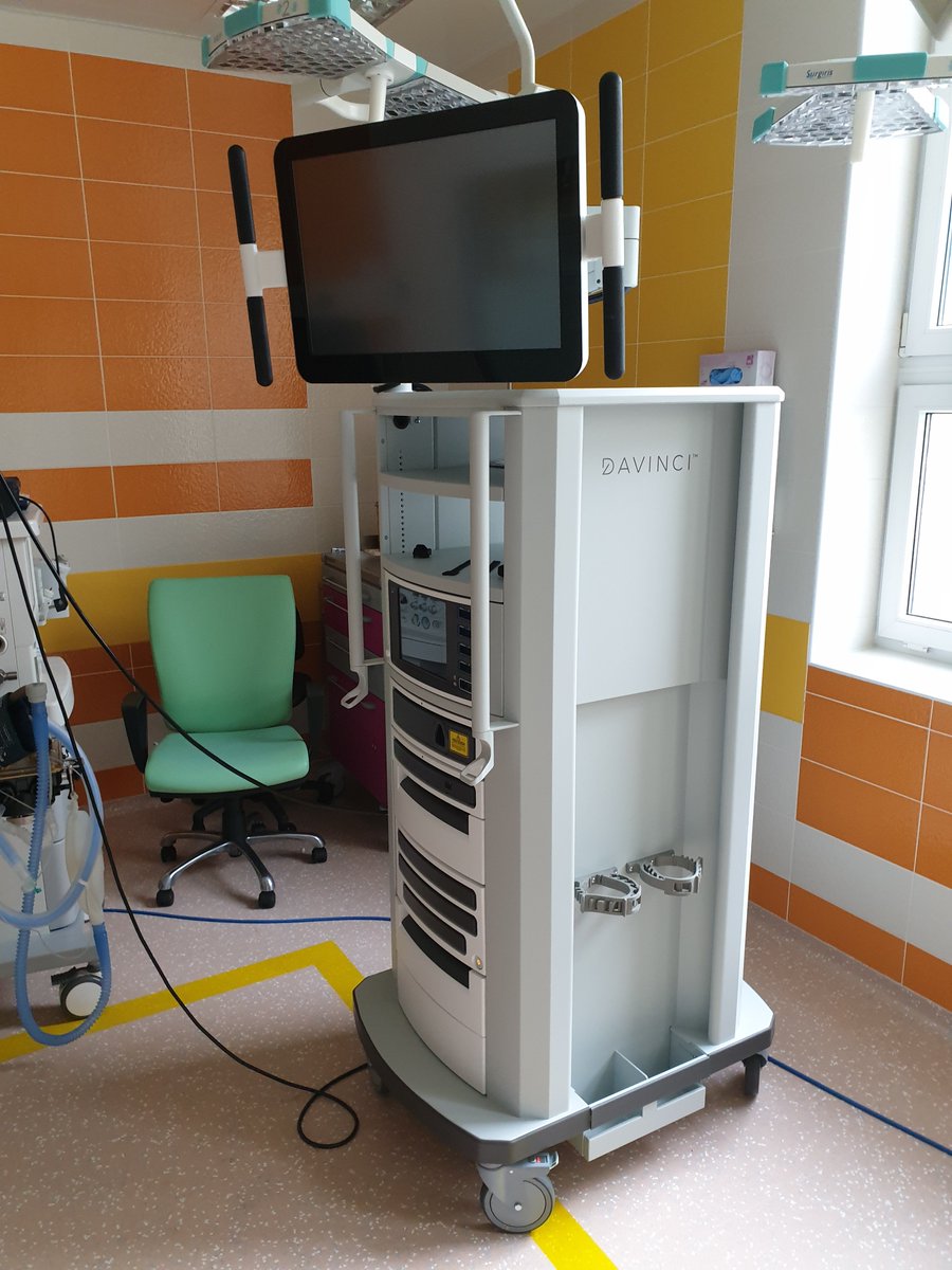 Christmas present for <a href="/FNPlzen/">Fakultní nemocnice Plzeň</a> <a href="/Urology_Plzen/">Dept of Urology Plzeň, CZ</a>. DaVinci Xi. Start of operations 1.4.2020. #uroczech