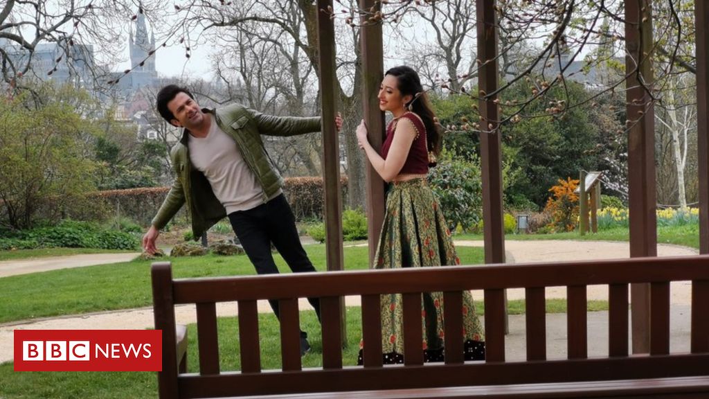BBCScotlandNews's tweet photo. Bollywood and Lollywood come together in Scottish film
https://t.co/AkhIVFxGTG https://t.co/E8mJSDfeda