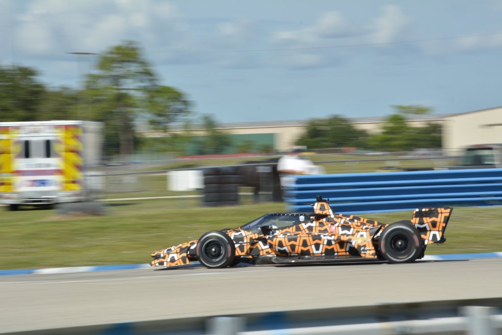 PitWindow's tweet image. From earlier
Sebring Test Monday has Some Unusual Elements thepitwindow.blog/2020/01/10/seb…