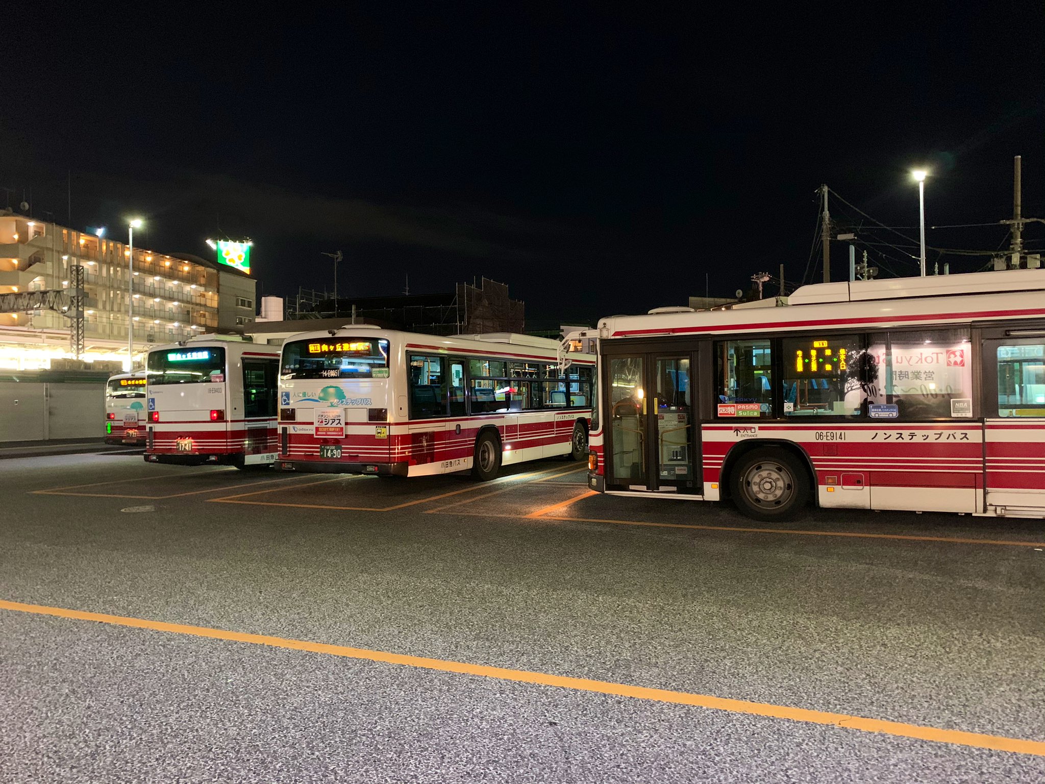 Komorinookite Twitter ನಲ ಲ 向ヶ丘遊園駅北口側は 南口と違って 小田急バスばかりです 向ヶ丘遊園駅北口 小田急バス Komorinookite Twitter ನಲ ಲ 向ヶ丘遊園駅北口側は 南口と違って 小田急バスばかりです 向ヶ丘遊園駅北口 小田急バス