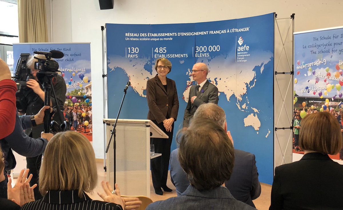 Frédéric Berner (@fred_berner) on Twitter photo #in très belle cérémonie de reconnaissance par <a href="/amdescotes/">Anne-Marie Descôtes</a> <a href="/AllemagneDiplo/">Ambassade d'Allemagne en France</a> du service de la cause franco-allemande de la directrice, Clarit Alofs, et du directeur, Hans Baechle du Lycée franco-allemand de #saarbruecken <a href="/DFGLFA/">DFG LFA Saarbrücken</a>. Félicitations et encouragement de <a href="/ccifrance_all/">CCI France Allemagne CCFA e.V.</a> #in très belle cérémonie de reconnaissance par <a href="/amdescotes/">Anne-Marie Descôtes</a> <a href="/AllemagneDiplo/">Ambassade d'Allemagne en France</a> du service de la cause franco-allemande de la directrice, Clarit Alofs, et du directeur, Hans Baechle du Lycée franco-allemand de #saarbruecken <a href="/DFGLFA/">DFG LFA Saarbrücken</a>. Félicitations et encouragement de <a href="/ccifrance_all/">CCI France Allemagne CCFA e.V.</a>