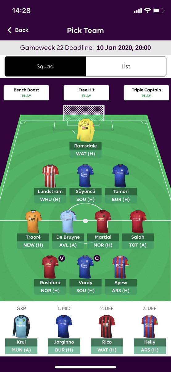 IsacSpanedal's tweet photo. @fantasypl_dobb Tjena gubbar ! Har ett byte och göra tänker jag sparar så jag har två för att sedan ta in lite liverpool ? 2,6 på banken tankar? #fplsverige https://t.co/p30oXQLM5P