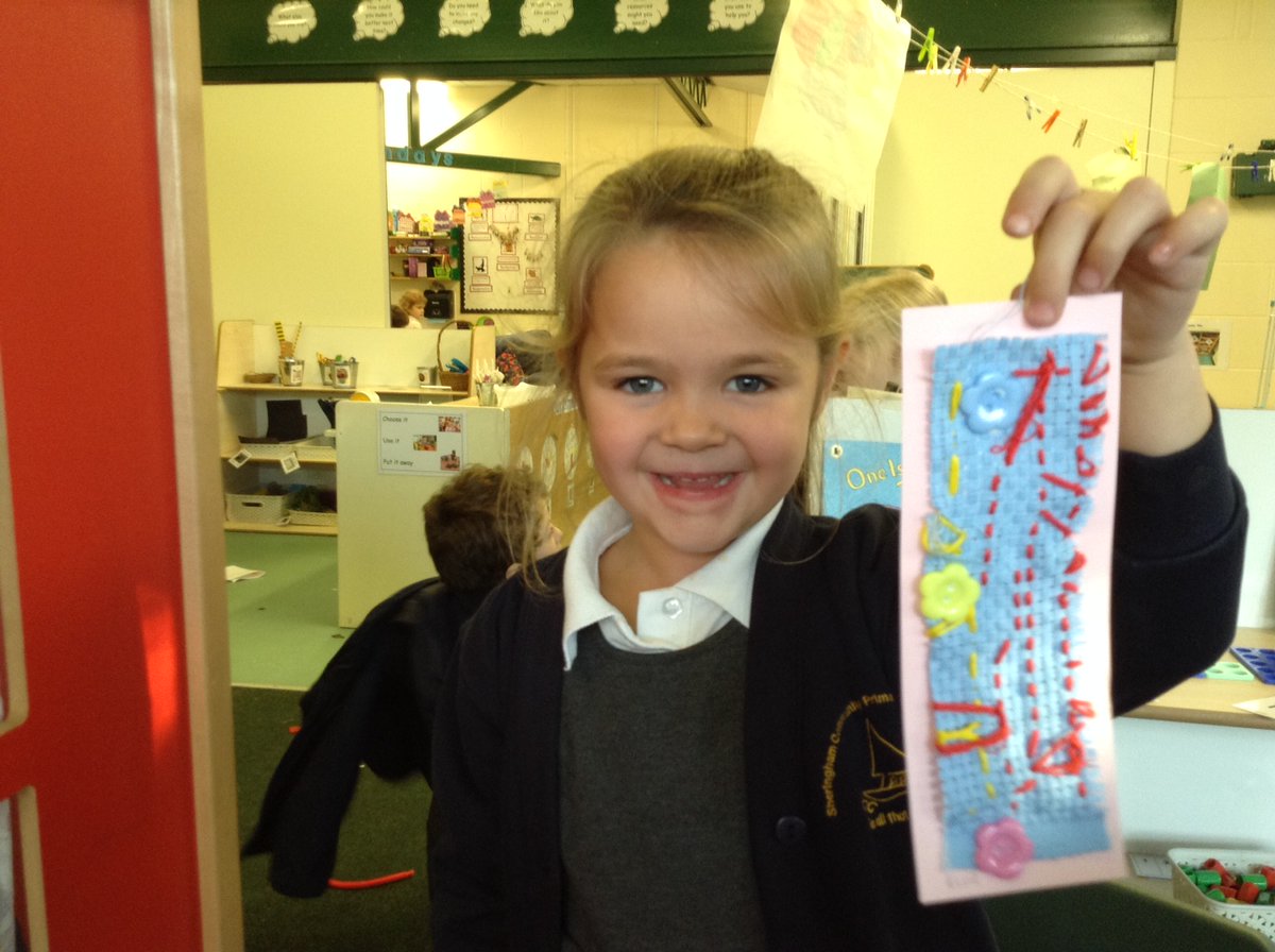 OFFICESPS's tweet photo. In our reception classes our children have been learning to sew and making their own bookmarks. #SCPSearlyyears #SCPSreception #earlyyears https://t.co/U40PJQJccu
