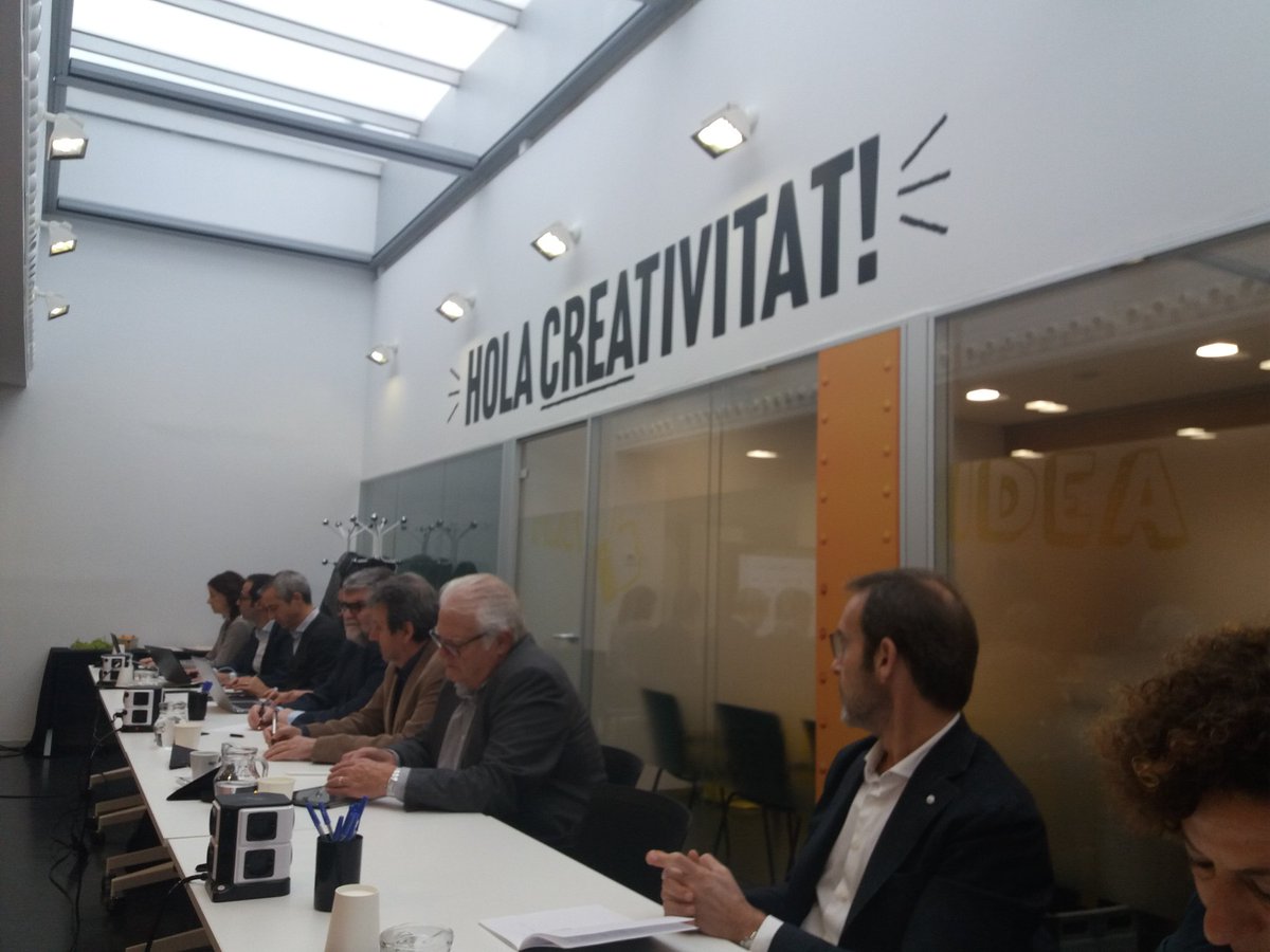 XavierFerras's tweet photo. Consejo @INDI_viladecans. Preparando la próxima edición con @guillerdorron @oalcoba @jgbrustenga @xavierlopezluja @carmepoveda @JSansaloni @ANNASG_BCN https://t.co/CS8hDADSdh