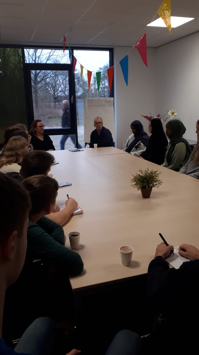 STBeijum050's tweet photo. Project verzorgingsstaat.
Werkbezoek van 20 leerlingen @csgwessel
#altijdleuk https://t.co/UXtaeLvBRf