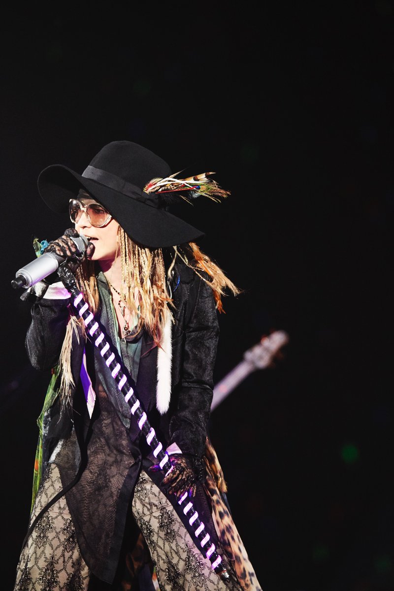 De Colum News Twitterissa L Arc En Ciel Arena Tour Mmxx 年1月9日 木 大阪城ホール Official Report 結成の地で8年ぶりツアー開幕 写真5点 高画質 Larcenciel Hyde Ken Tetsuya Yukihiro Larc ラルク Mmxx T Co Jbtjrxyrdo T