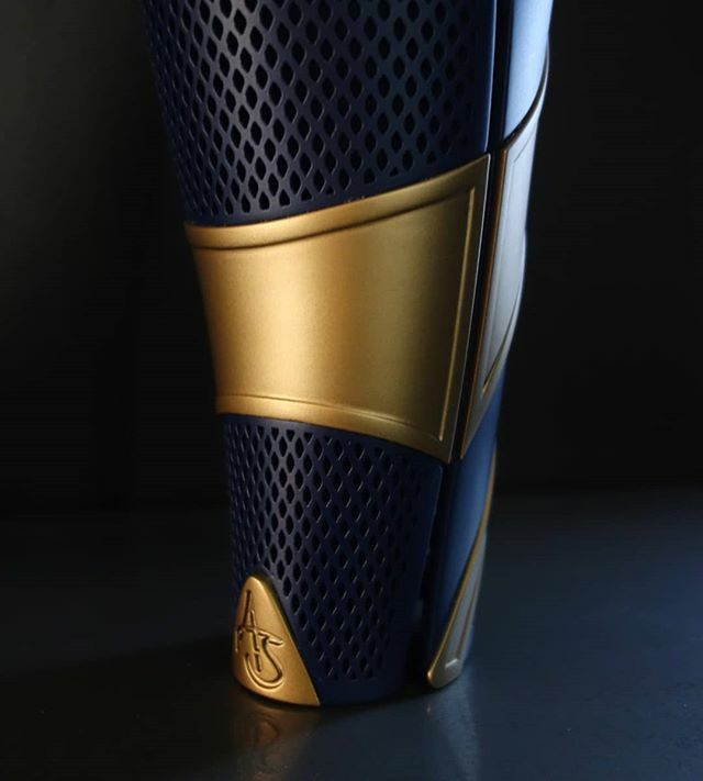 Zooming in on one of our latest custom pieces✨
.
.
.
#digitalcrafting #anatomicstudios #personalized #prostheticfashion #prostheticcover #prosthesis #accessorizing #amputeestyle instagram.com/p/B7JEZw2pvzC/