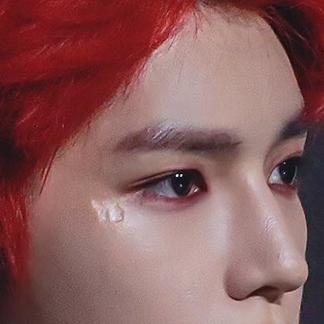 taeyong’s scar in hq. bless.