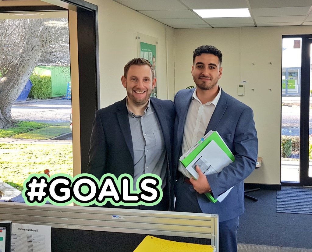 notmywok's tweet photo. Fantastic mentor meeting with Mikele Montersino.
Folder update β
2nd Branch as of Monday β
Career goals discussed β
#futureleader
#U54Midable https://t.co/SJ8K54cFun