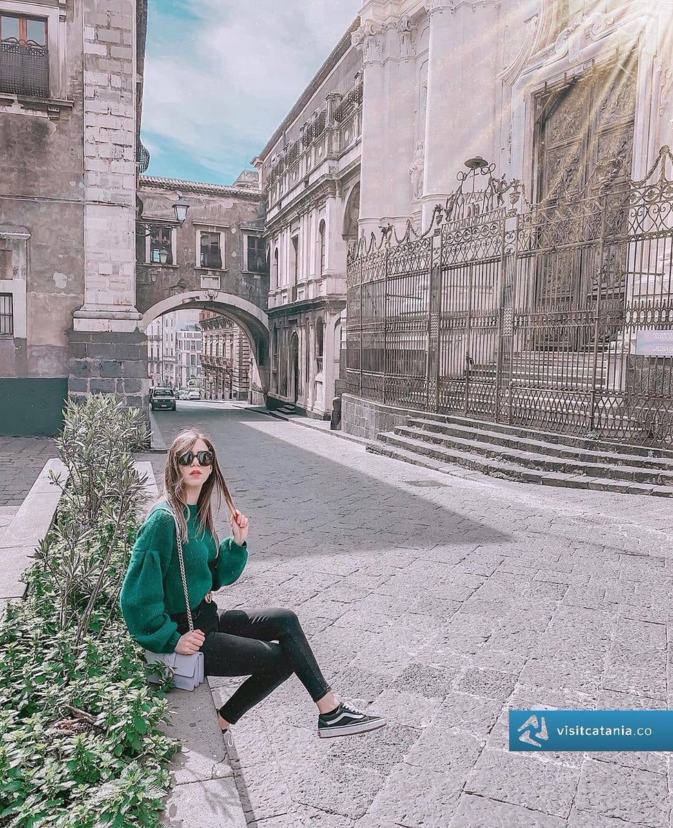 Oggi vi portiamo nella suggestiva via dei Crociferi

Grazie a <a href="/daniela/">Daniela Kinsella</a>.po_ per questa bellissima foto!
🔸Taggaci anche tu: gli scatti migliori verranno pubblicati nella nostra galleria 😁📷
➖➖➖➖➖➖
#visitsicily #visitcatania #sicilianinsta #volgocatania #amepiaceilsud