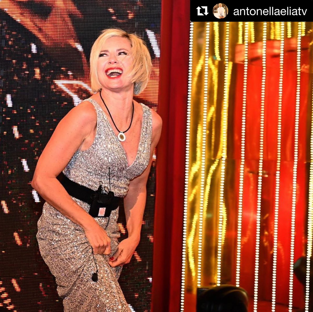 pierlorezob's tweet photo. #stasera #tutti #aguardare @EliaAntonella #GrandeFratelloVip4 #teamantonella @pierlorezob @magj_og #fashion #style #dress #love #happy #marcogambedottidesign #pierlorenzobassettitessuti https://t.co/zOXLvjccKo