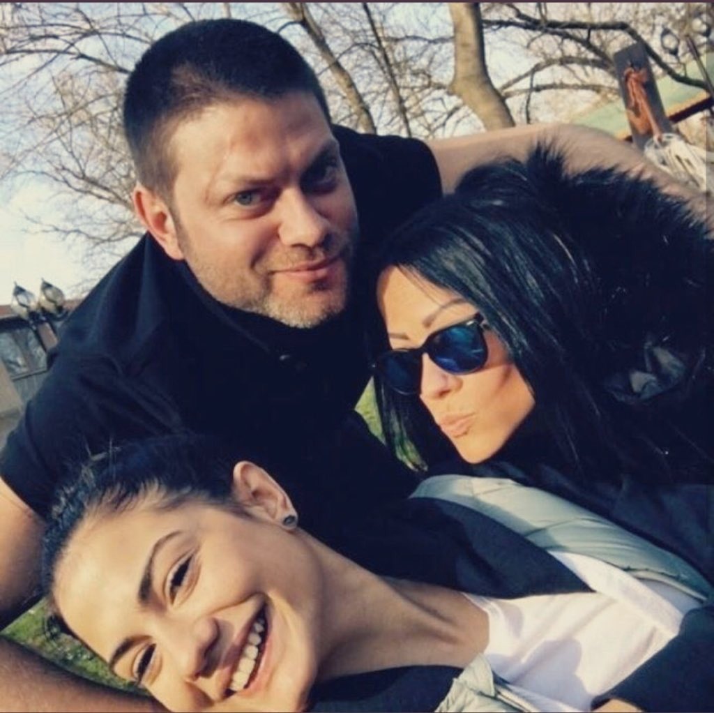 The Ozdemir siblings.   @dmtzdmr  #DemetÖzdemir