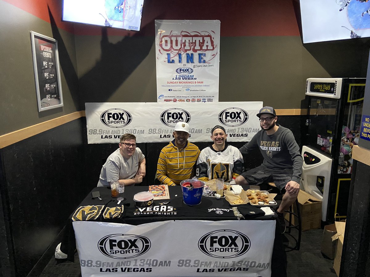 Jose_Volonte's tweet photo. Vegas Media, Supporting, Vegas Media.
#MikePrice
#TheFinalCountdown #BryanFeldman
#OuttaLine
#FoxSportsRadioLV
#JoseV
#VegasSportsDaily
#GuerillaCrossRadio
#SportsandMedia
#MediaFamily
#MediaFriends
#VegasBorn
#BuffaloWildWings https://t.co/sXogslhEm9
