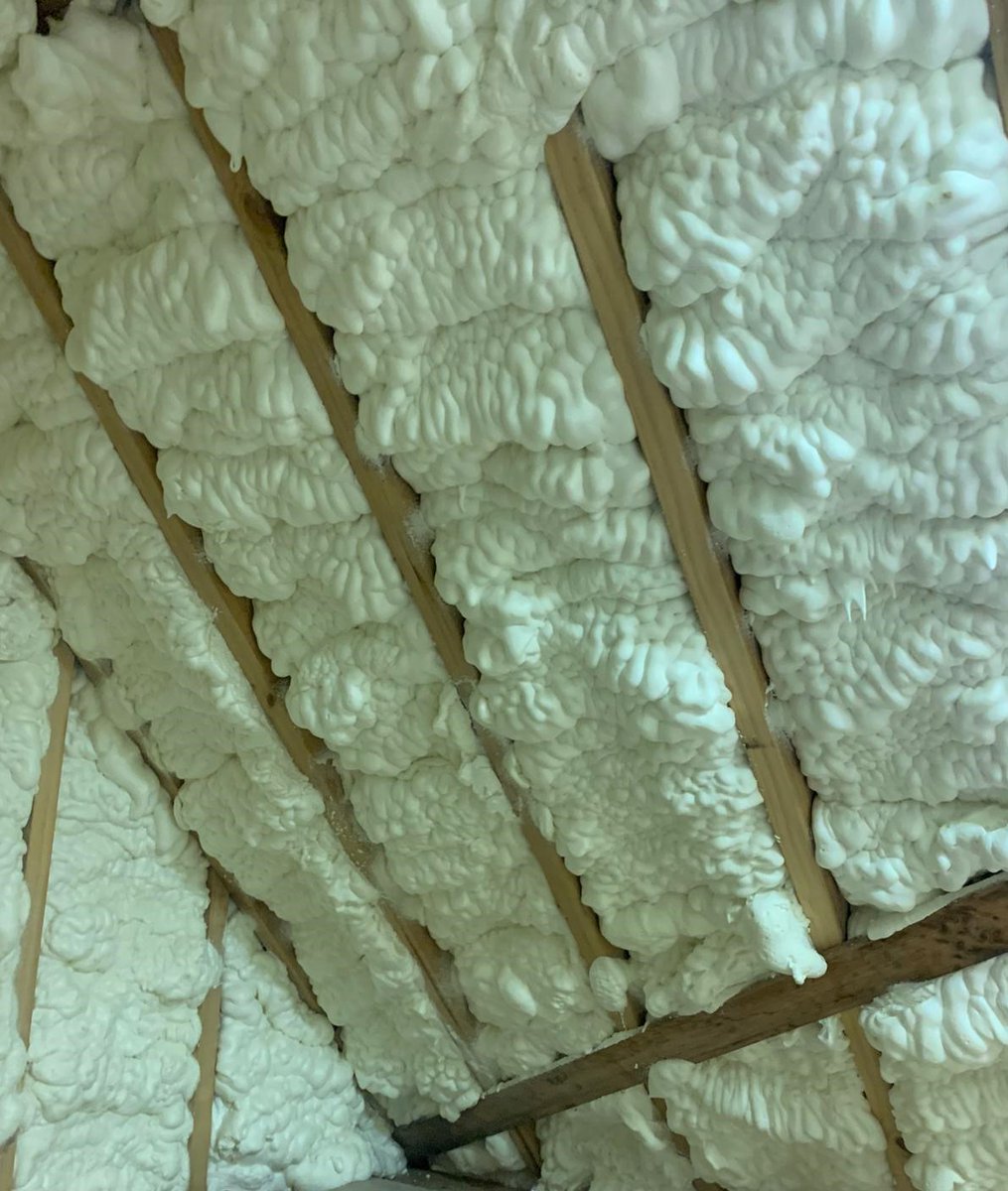 epukltd's tweet photo. Another Spray Foam Insulation job done by Evergreen Power UK Team. Call us Today 0800 689 1894 or visit our website https://t.co/fF7dkoTjMT to get a FREE Quote valid for 12 months
#sprayfoaminsualtion #icynene #savemoney #energysaving #evergreenpoweruk https://t.co/LSRcJqcwGM