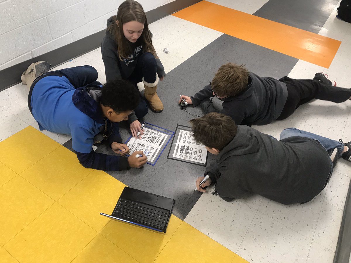 tubbsmath's tweet photo. Practicing order of operations and problem solving today while playing 5 Dice! #ourbmsa #welovemathgames https://t.co/QasS3FEEAu