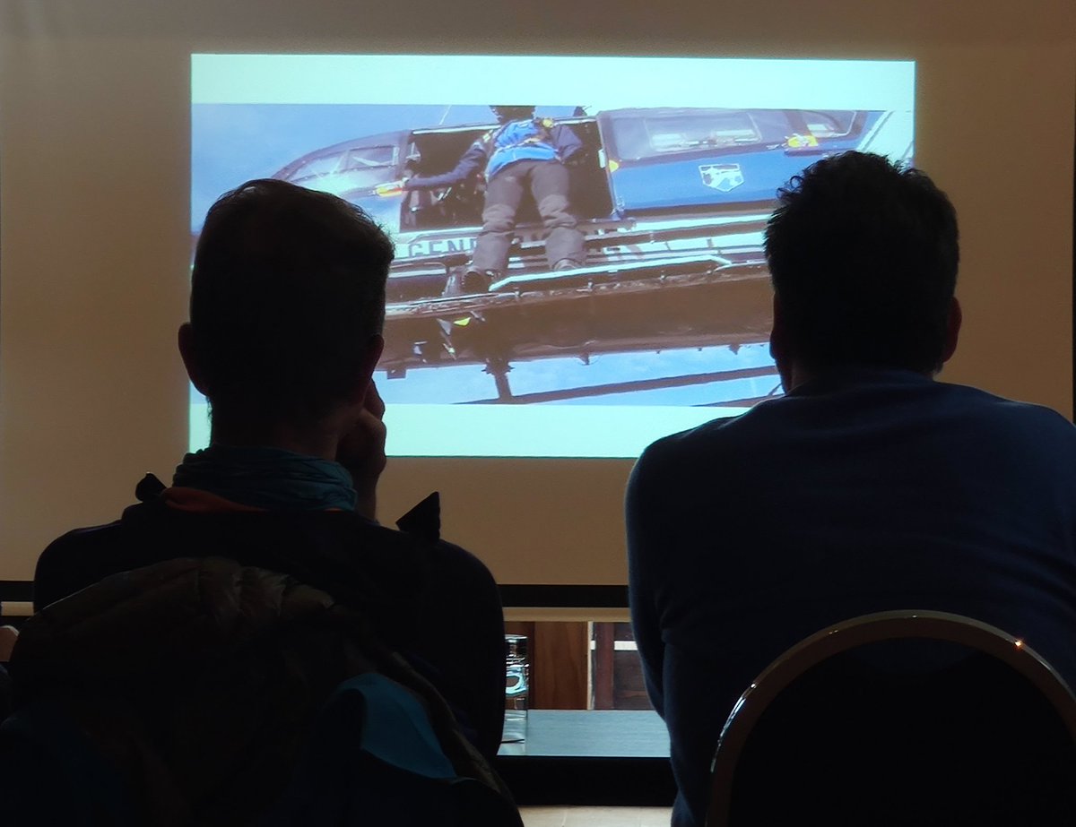 MountainPath3's tweet image. "C était sans risque...et pourtant" Immersion montagne + atelier pédagogique de cellule de crise #mountainpath #Management #chamonix #equipededirection #comex