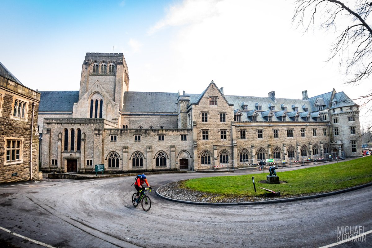 We've got just 12 places left at #DarkSkies on 22nd February! Will you get one of them?
50 miles | Night time Gravel Fun | Warm Food at the Feed Station | Hot Food at the Finish
Start as the sun goes down, finish in the dark!