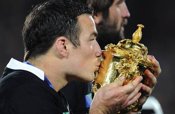 ScrumESPN's tweet photo. @AllBlacks Los nombres de #ToshibaBraveLupus: Matt #Todd, Richard #Kahui, campeón del mundo en 2011, y Michael #Leitch, capitán de #Japón en los Mundiales 2015 y 2019.

#RUGBYxESPN https://t.co/dm8bfuQXU7