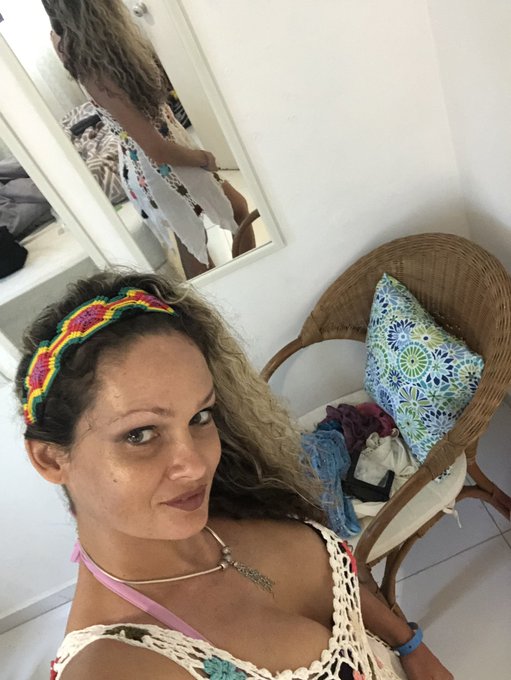 Watch Prinzzess Felicity's leaked NSFW photo on TwXstars