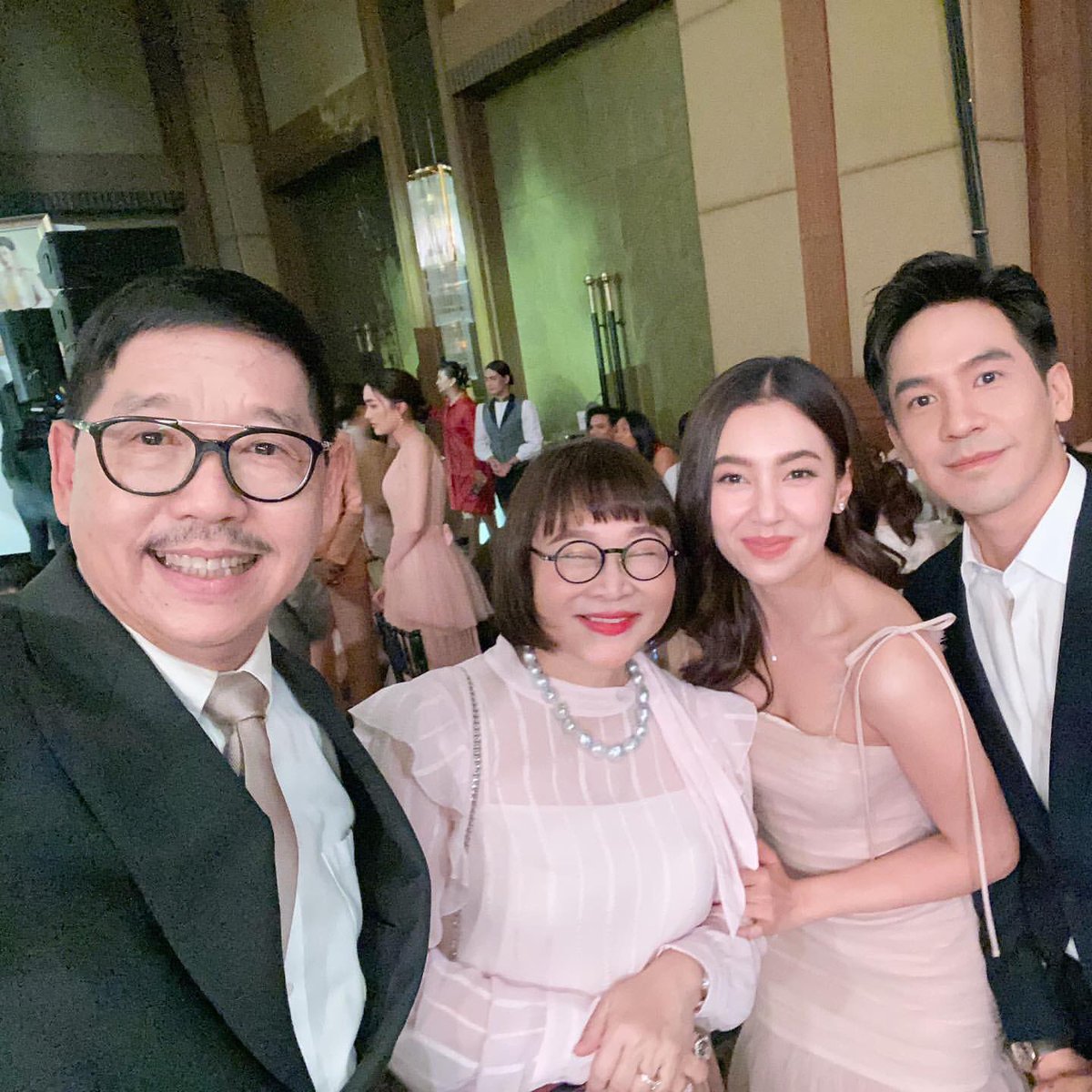 my_anchii's tweet photo. กราบพี่ไก่พี่หน่องงามๆเจ้าค่ะ 
#โป๊ปเบลล่า https://t.co/8cY9D86toD