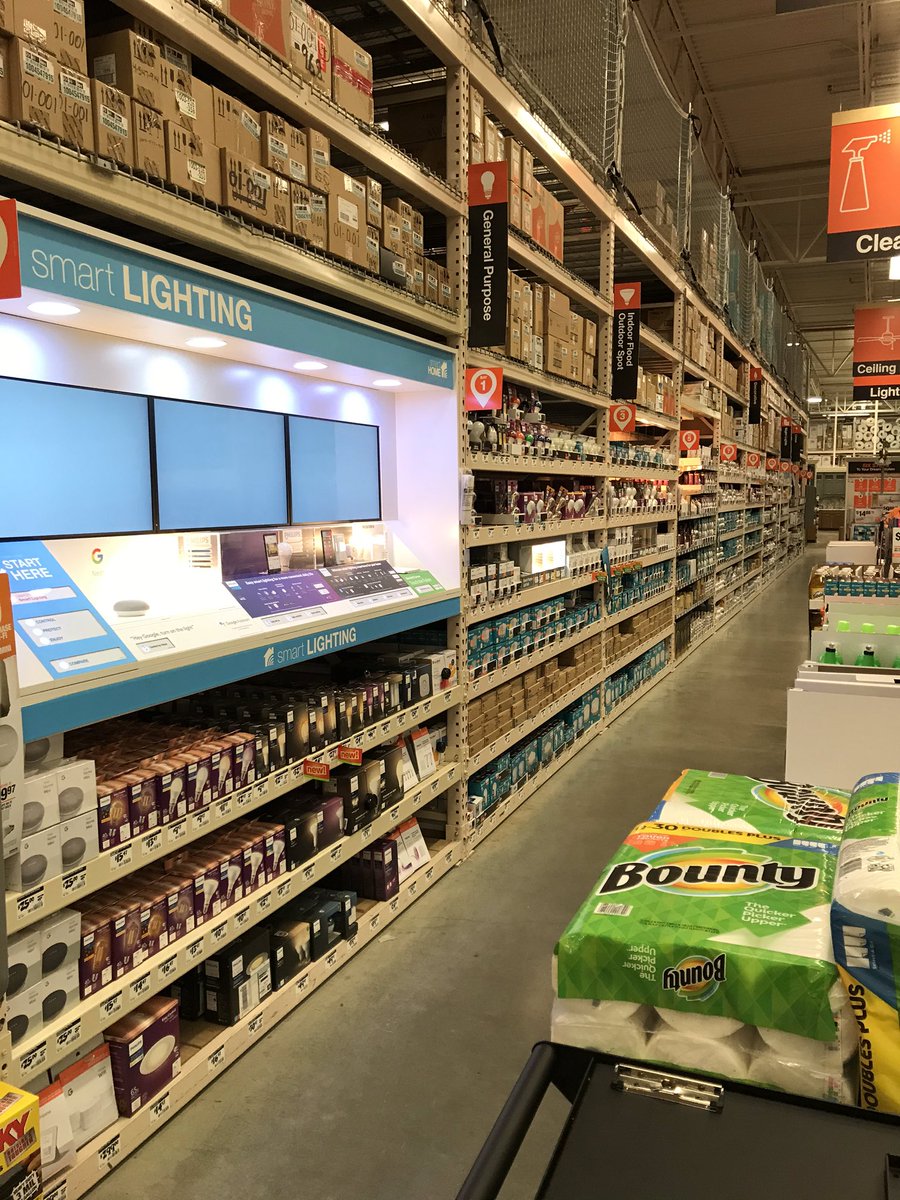 4737 <a href="/CylinaRivero/">Cylina Rivero 🌈</a> <a href="/michellembarth/">Michelle</a> @ReganD19MET that is one dialed in light bulb aisle !!! Way to go MET D19 .
