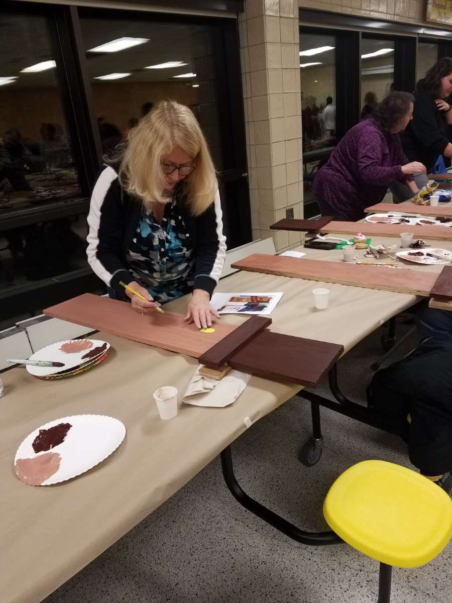 AIUMonValley's tweet photo. Some of our pictures from our paint night from November 8! Everyone had a great time and the craft turned out so cute! #aiu3 #monvalleyschool #aiu3monvalleyschool #paintnight #AIUMonValley #Novembercraft  #AIUawesomeschools #fundraising https://t.co/BqdpdWybpM