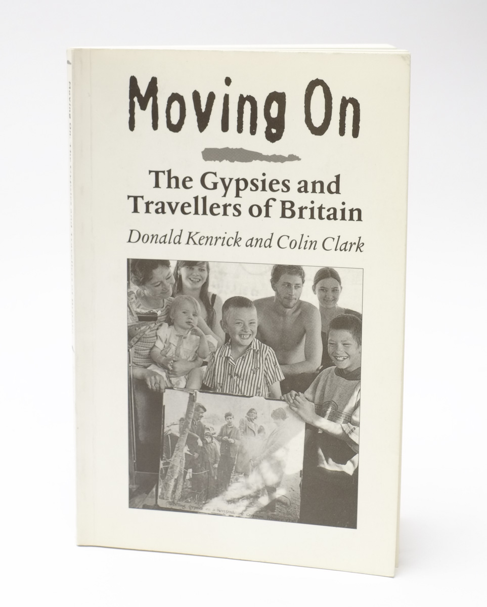 isaacblake1979's tweet photo. Book of the Week: "Moving on The Gypsies and Travellers of Britain" by Donald Kenrick and Colin Clark
#Gypsies and #Travllers in #Britain are at a crisis point where the #survival of their way of life into the new #millennium is in doubt... https://t.co/dGlZIBWtKm