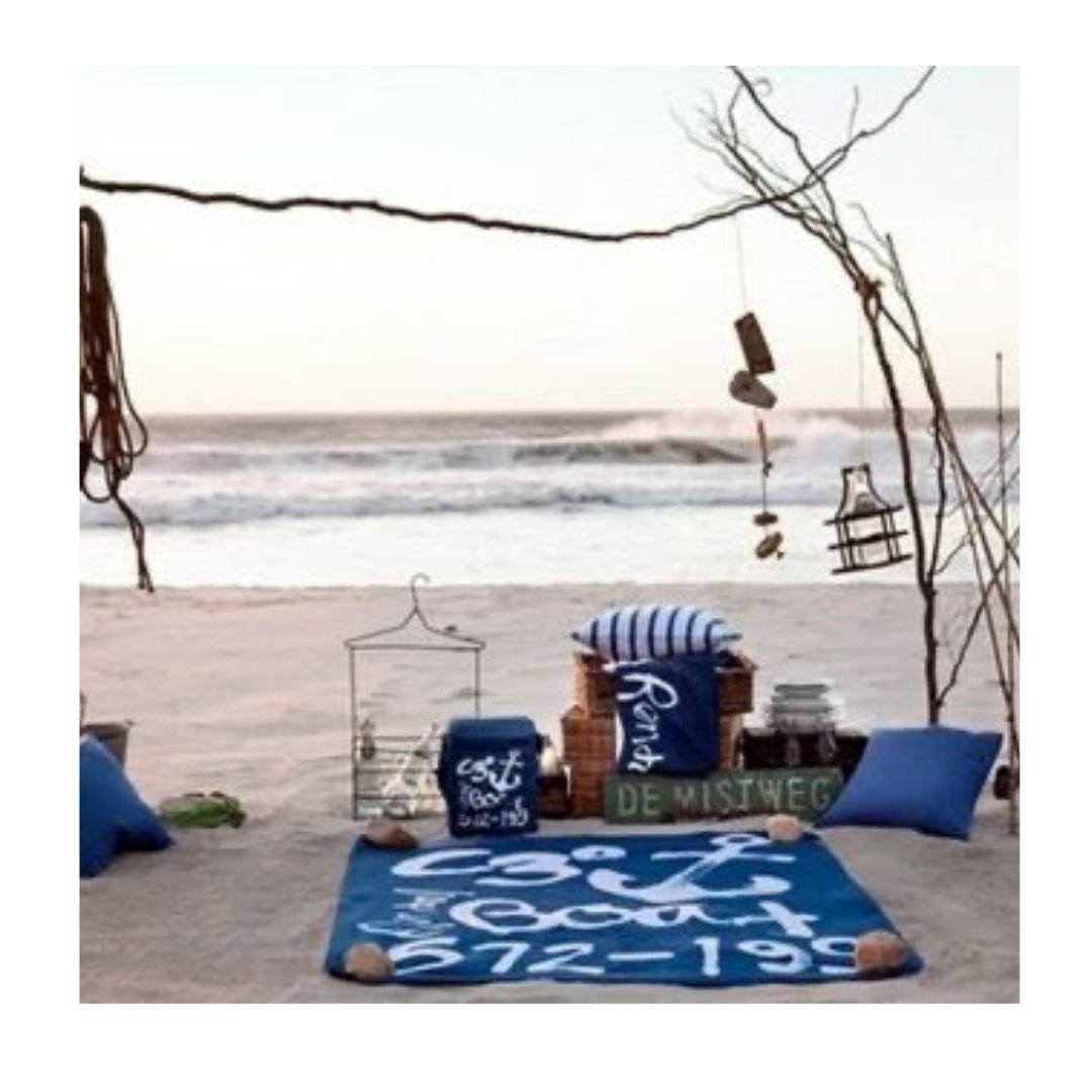 quatrodream's tweet photo. This is a dreamy place!!  
https://t.co/s3tkCbuVNT👙⠀ ⠀
⠀
#QuatroDream https://t.co/1BdFf2SAQc